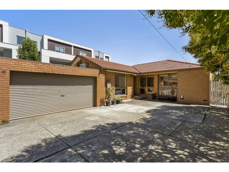 2/98 Thames Street, Box Hill North VIC 3129