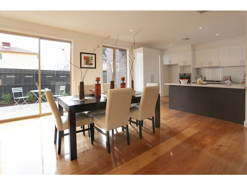 2/1129 Whitehorse Rd, Box Hill VIC 3128