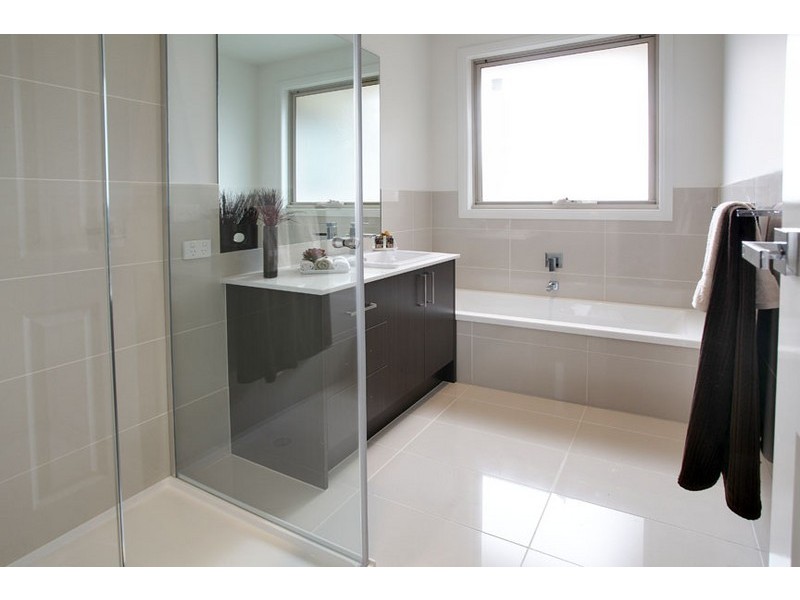 2/1129 Whitehorse Rd, Box Hill VIC 3128