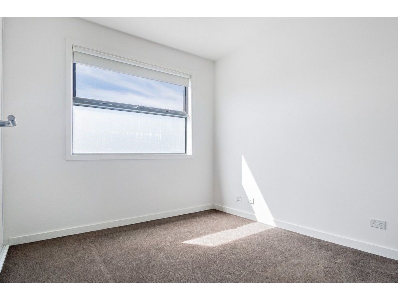 202/95 Thames Street, Box Hill VIC 3128