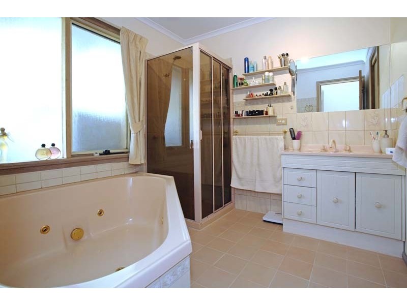 2/960 Station Street, Box Hill North VIC 3129