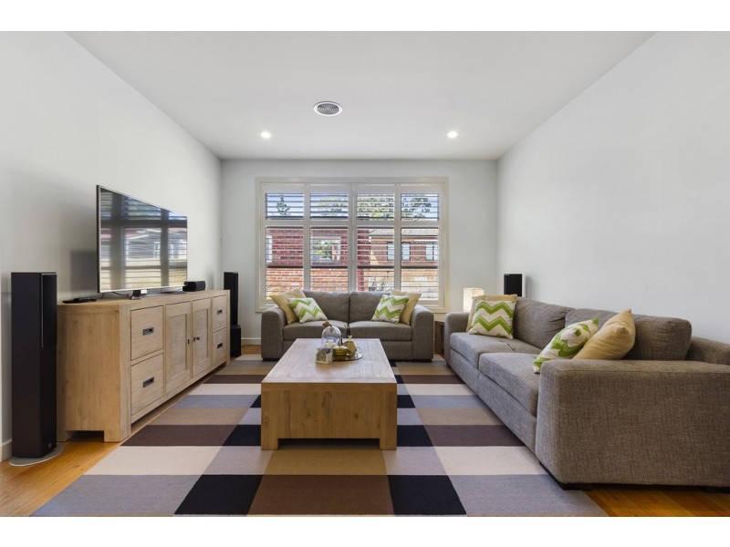 4/408 Middleborough Road, Blackburn VIC 3130