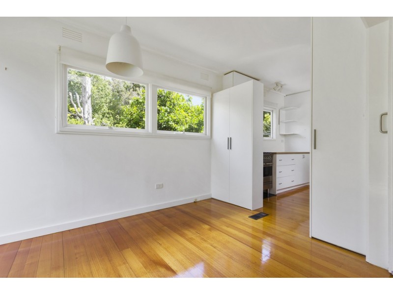 6 Tie Street, Mont Albert North VIC 3129