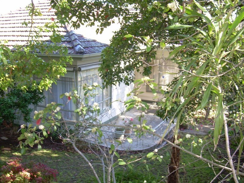 591 Elgar Road, Mont Albert North VIC 3129