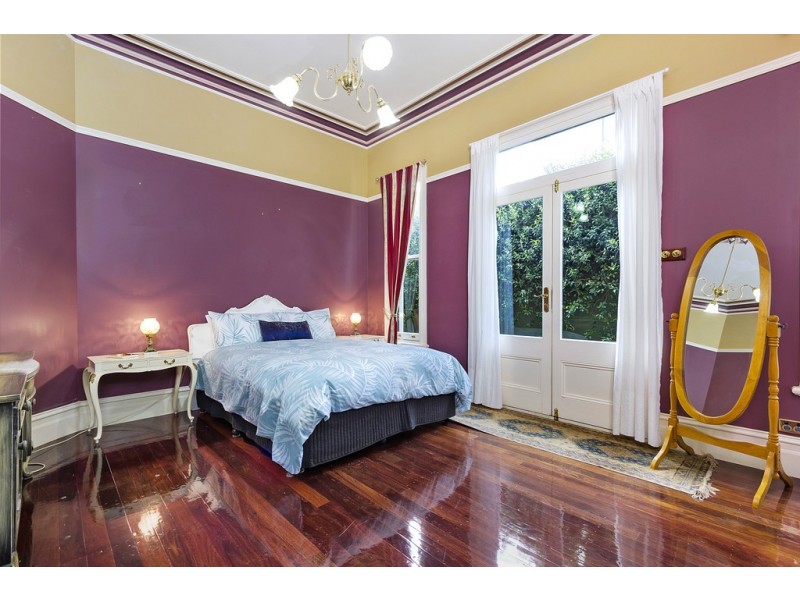 33 Robinson Road, Hawthorn VIC 3122