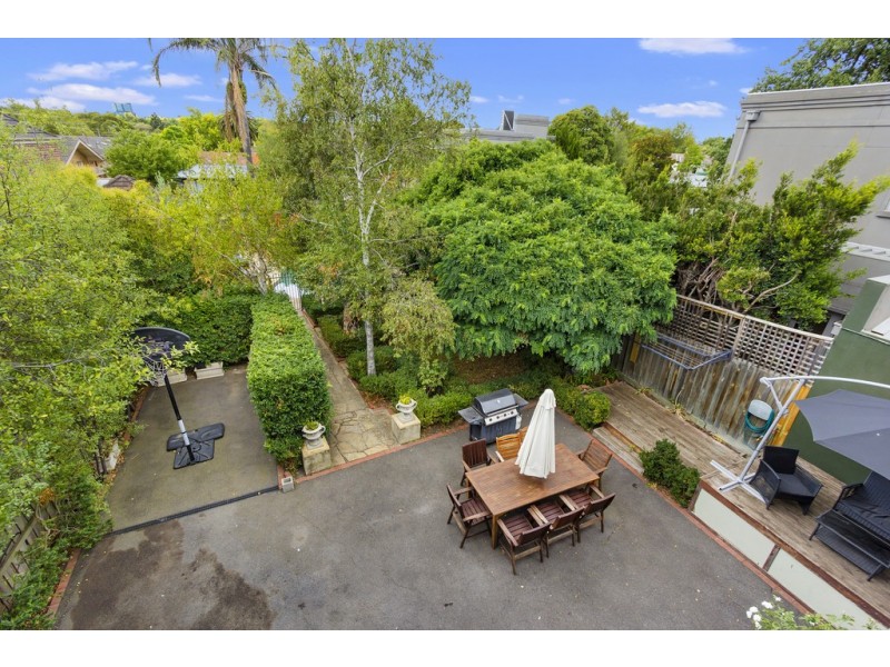 33 Robinson Road, Hawthorn VIC 3122