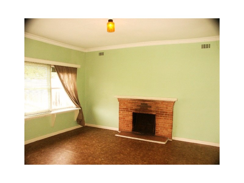 13 Loraine Avenue, Box Hill North VIC 3129