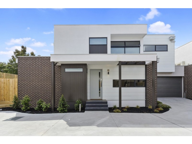 2/43-45 Tunstall Road, Donvale VIC 3111