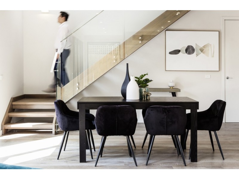 2/43-45 Tunstall Road, Donvale VIC 3111