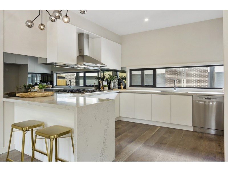 2/43-45 Tunstall Road, Donvale VIC 3111