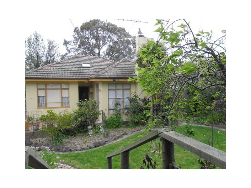 24 Hamel Street, Box Hill South VIC 3128