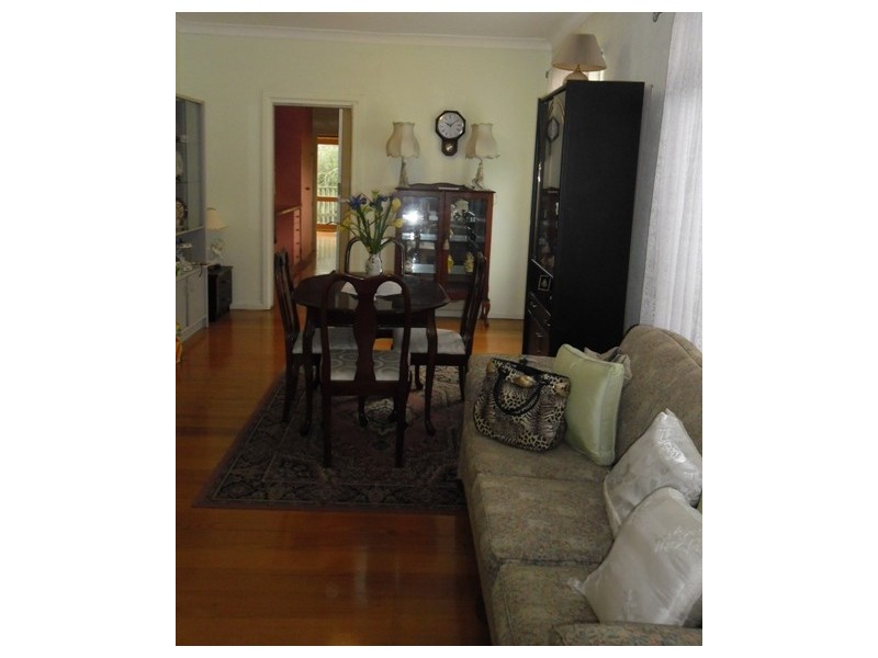 24 Hamel Street, Box Hill South VIC 3128