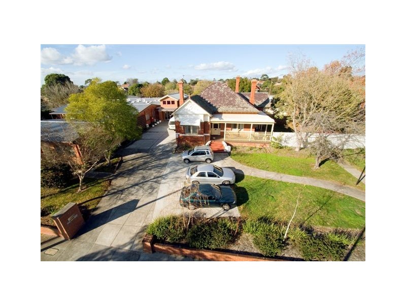 32-34 Kangerong Road, Box Hill VIC 3128
