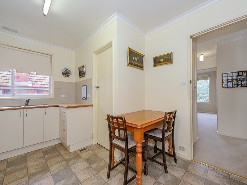 1/1215 Riversdale Road, Box Hill South VIC 3128