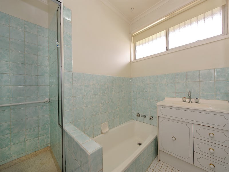 1/1215 Riversdale Road, Box Hill South VIC 3128