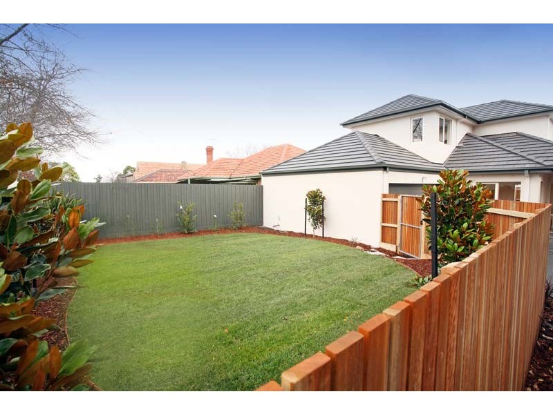 1/291 Elgar Road, Surrey Hills VIC 3127