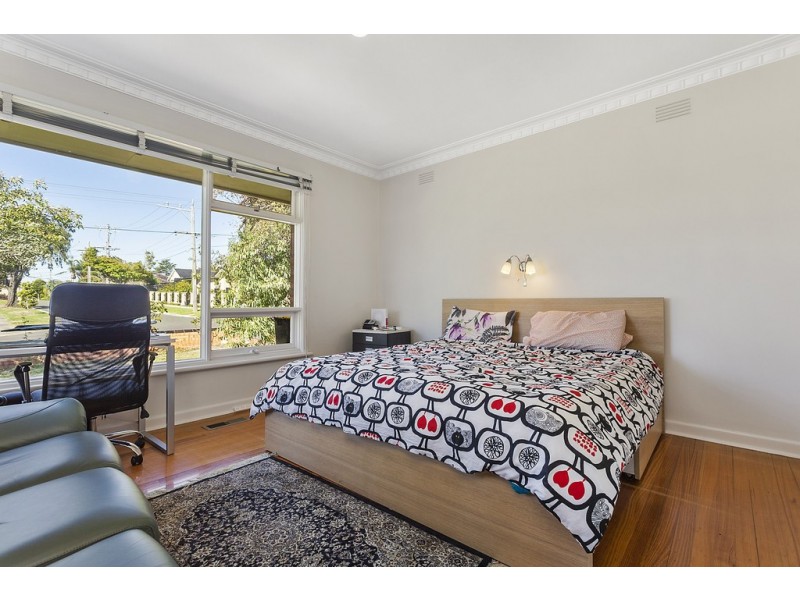 9 Viewpoint Avenue, Glen Waverley VIC 3150