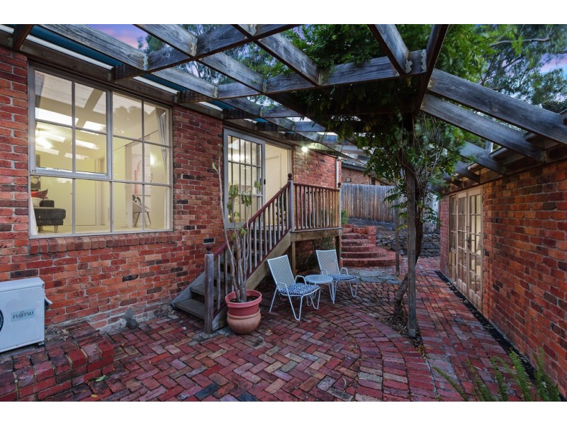 2/41 Orchard Crescent, Mont Albert North VIC 3129