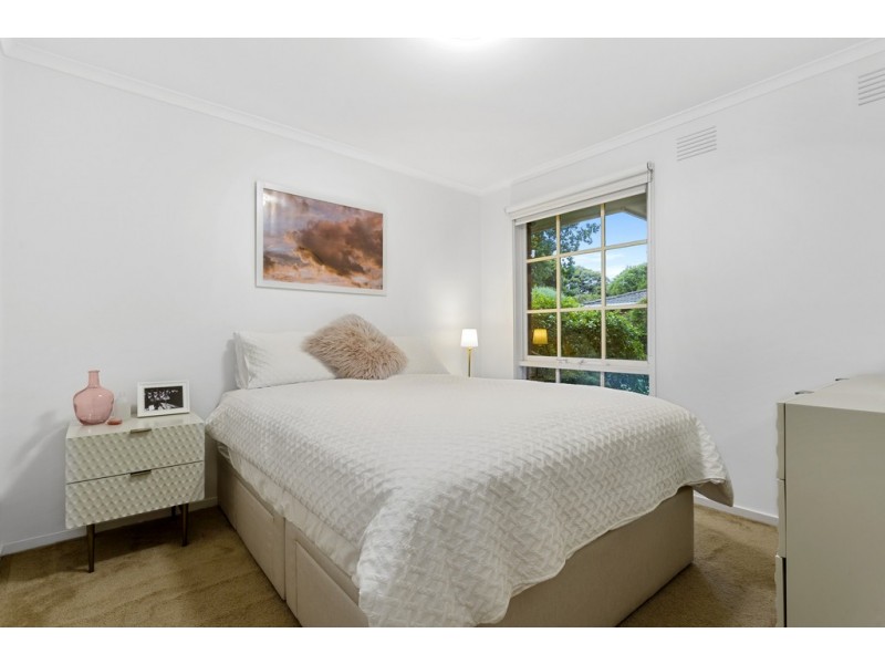 3/2 Clanbrae Avenue, Burwood VIC 3125