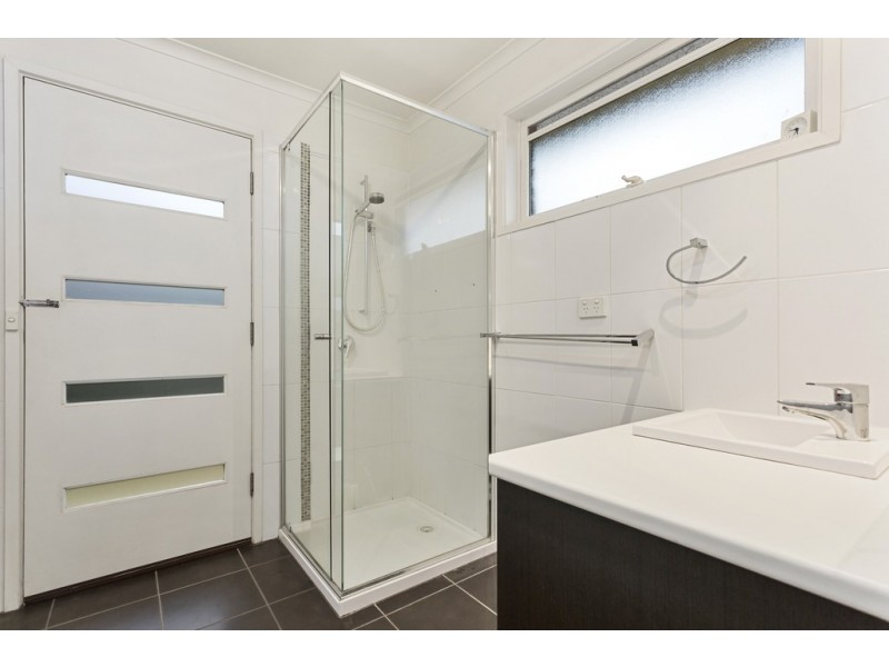 3/2 Clanbrae Avenue, Burwood VIC 3125