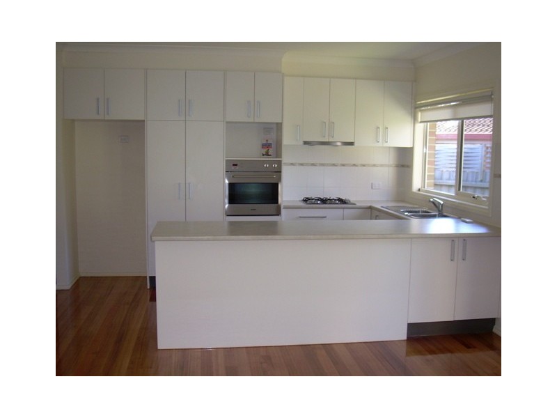 2/22  Milne Street, Mitcham VIC 3132