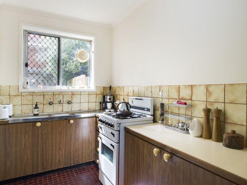 2 25 Ashted Road, Box Hill VIC 3128