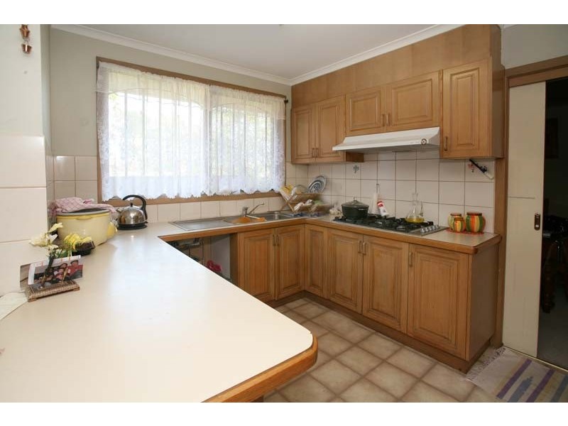 6 Lalwa Street, Blackburn VIC 3130