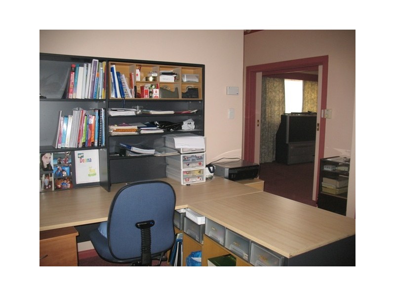 25 Nash Road, Box Hill South VIC 3128