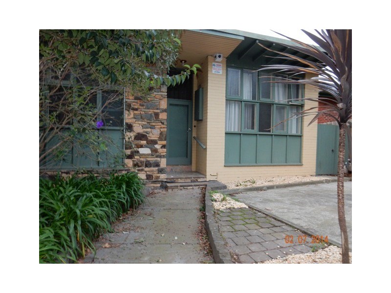 1/1027 Riversdale Road, Surrey Hills VIC 3127