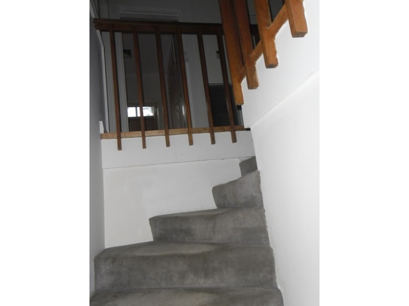 2/1027 Riversdale Road, Surrey Hills VIC 3127