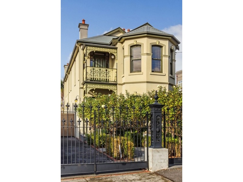 33 Robinson Road, Hawthorn VIC 3122