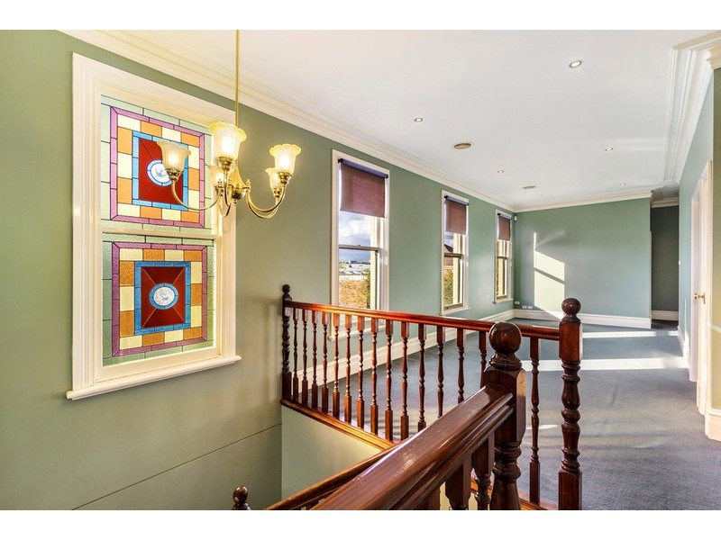 33 Robinson Road, Hawthorn VIC 3122