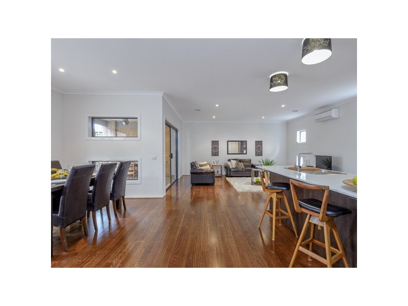 8 Margaret Street, Box Hill VIC 3128