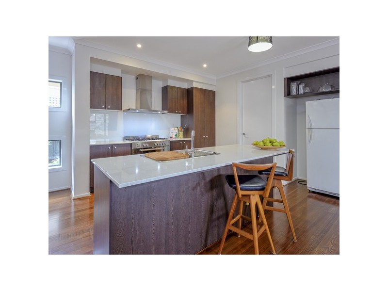 8 Margaret Street, Box Hill VIC 3128