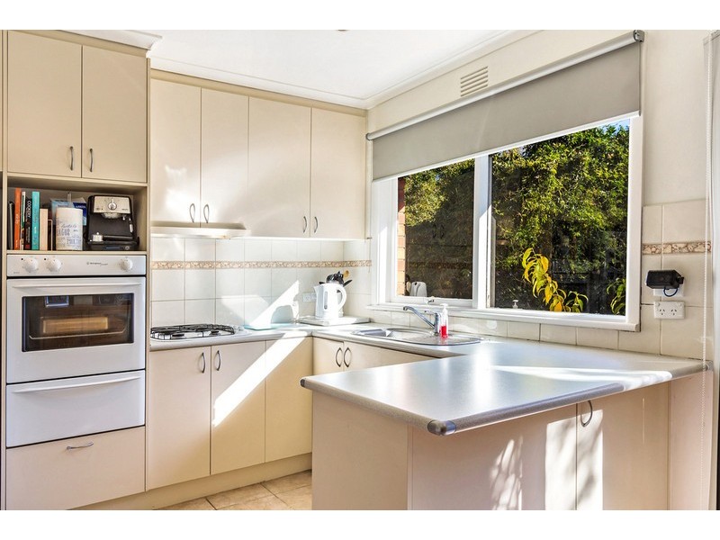 14  Gareth Drive, Burwood East VIC 3151