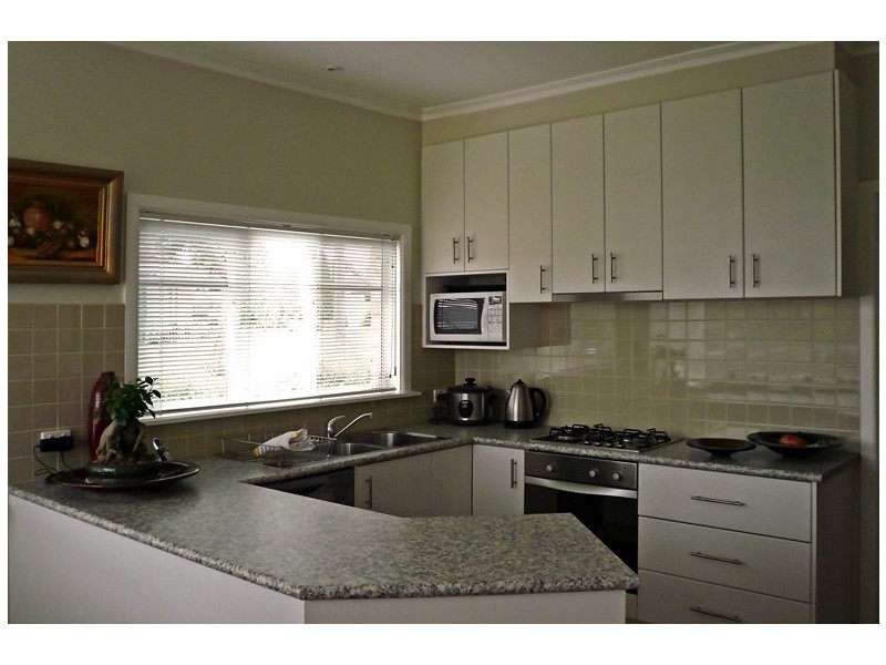 379 Canterbury Road, Forest Hill VIC 3131