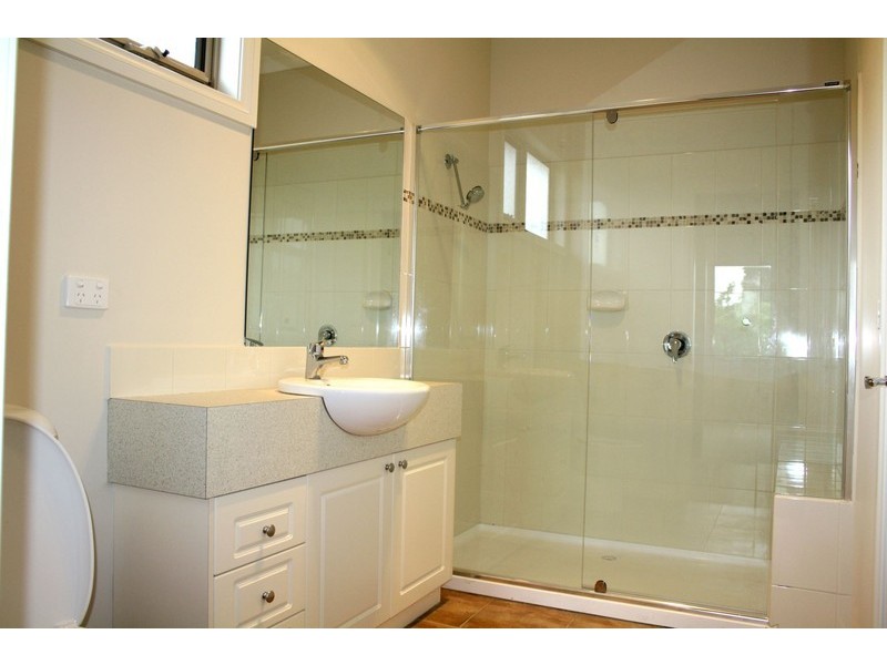 2/1 Joyhill Avenue, Box Hill South VIC 3128