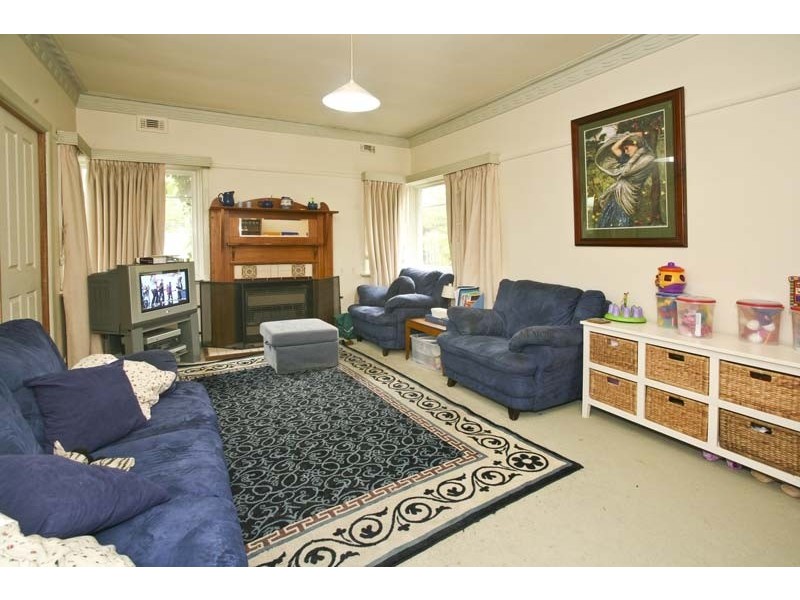 113 Woodhouse Grove, Box Hill North VIC 3129