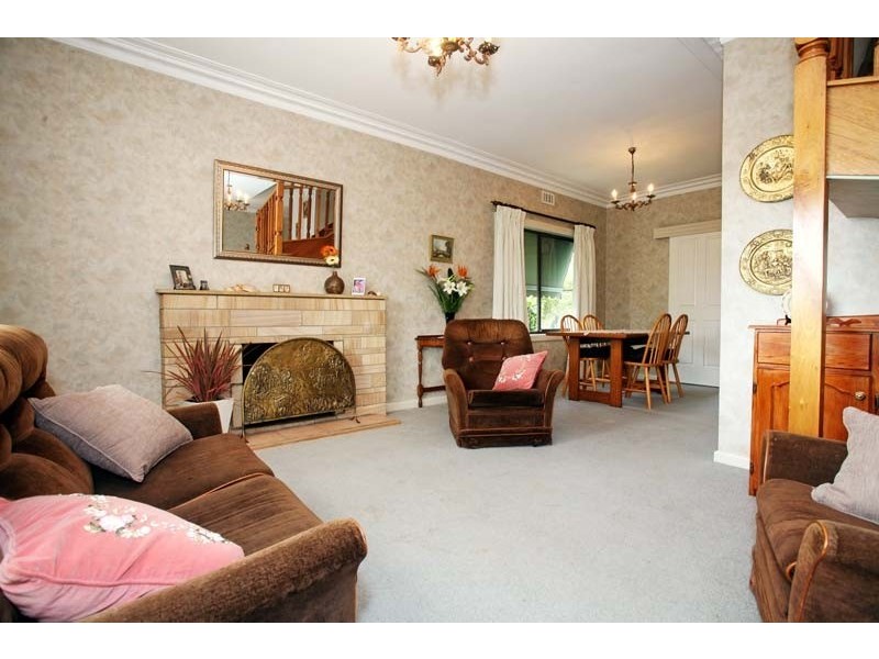 15 Foch Street, Box Hill South VIC 3128