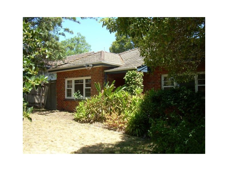 15 Braemar Street, Mont Albert North VIC 3129