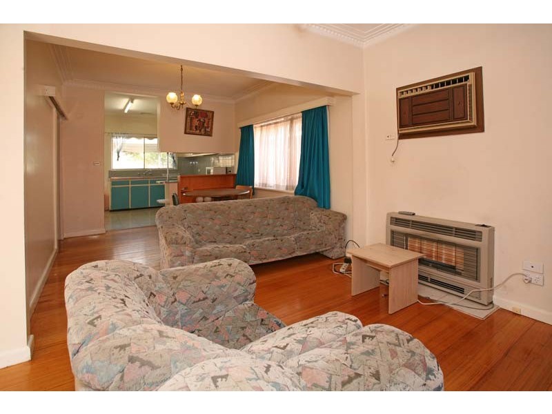 5  Inverness Avenue, Burwood VIC 3125