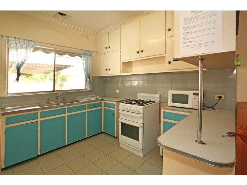 5  Inverness Avenue, Burwood VIC 3125