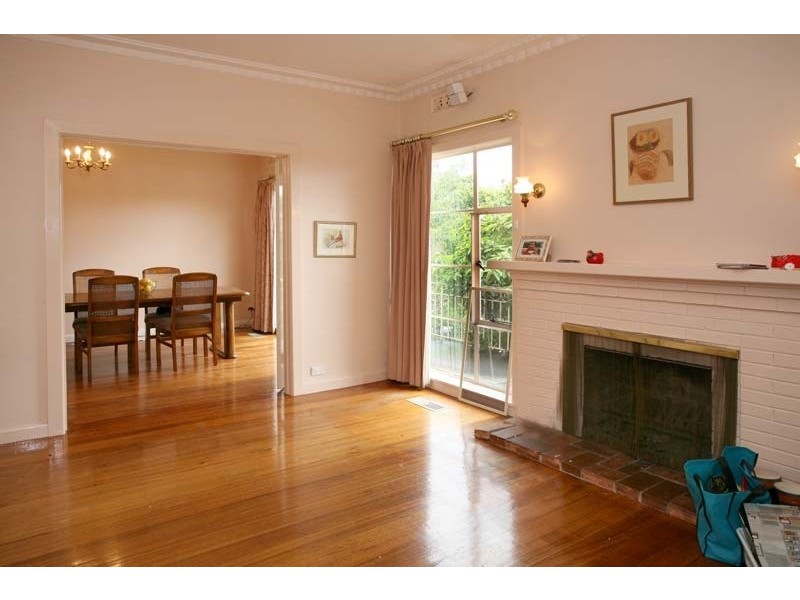64 Broughton Road, Surrey Hills VIC 3127