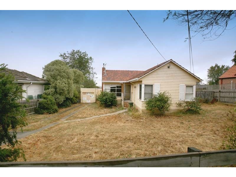 2 Pheasant Street, Burwood VIC 3125