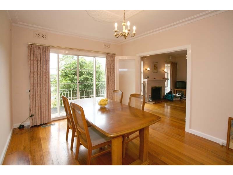 64  Broughton Road, Surrey Hills VIC 3127