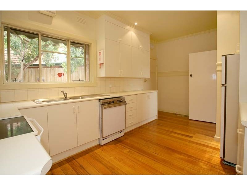 64  Broughton Road, Surrey Hills VIC 3127