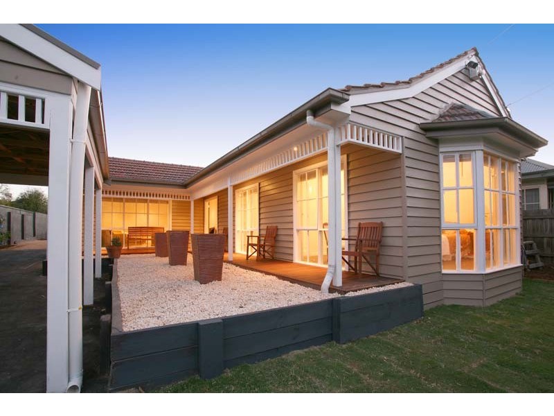 14 Elmhurst Road, Blackburn VIC 3130