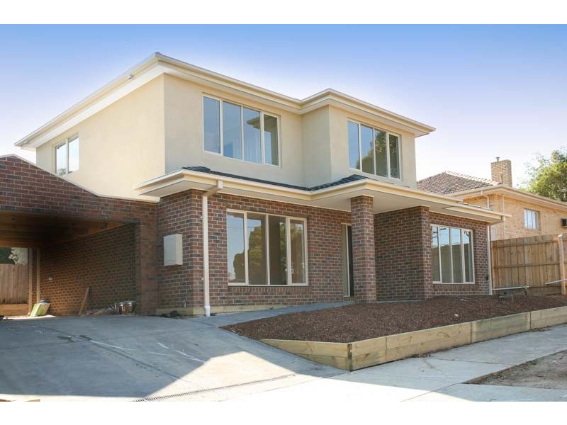25 Kneale Drive, Box Hill North VIC 3129