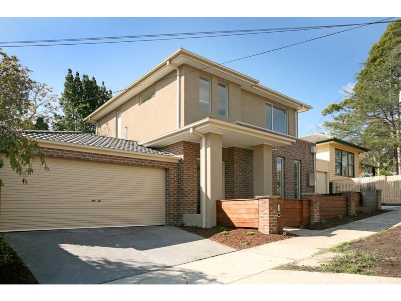 2 Gissing Street, Blackburn South VIC 3130