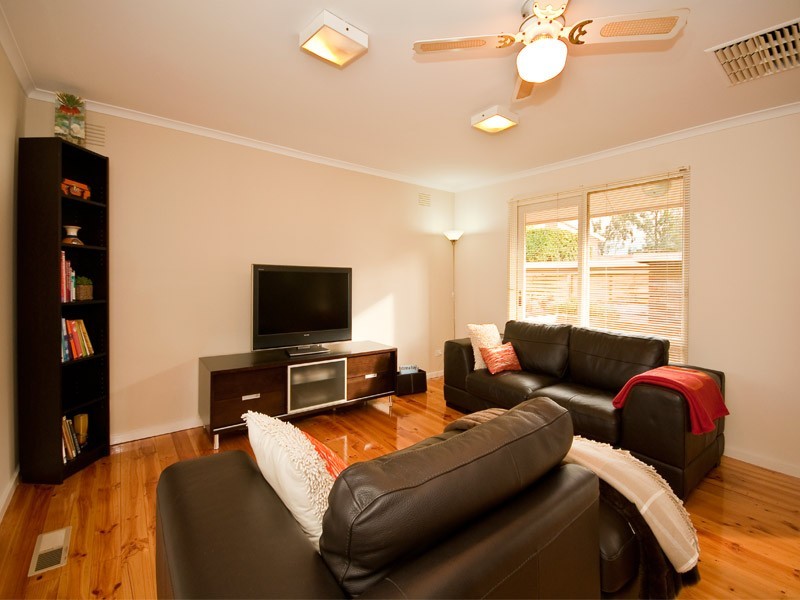 29 Boardman Close, Box Hill South VIC 3128